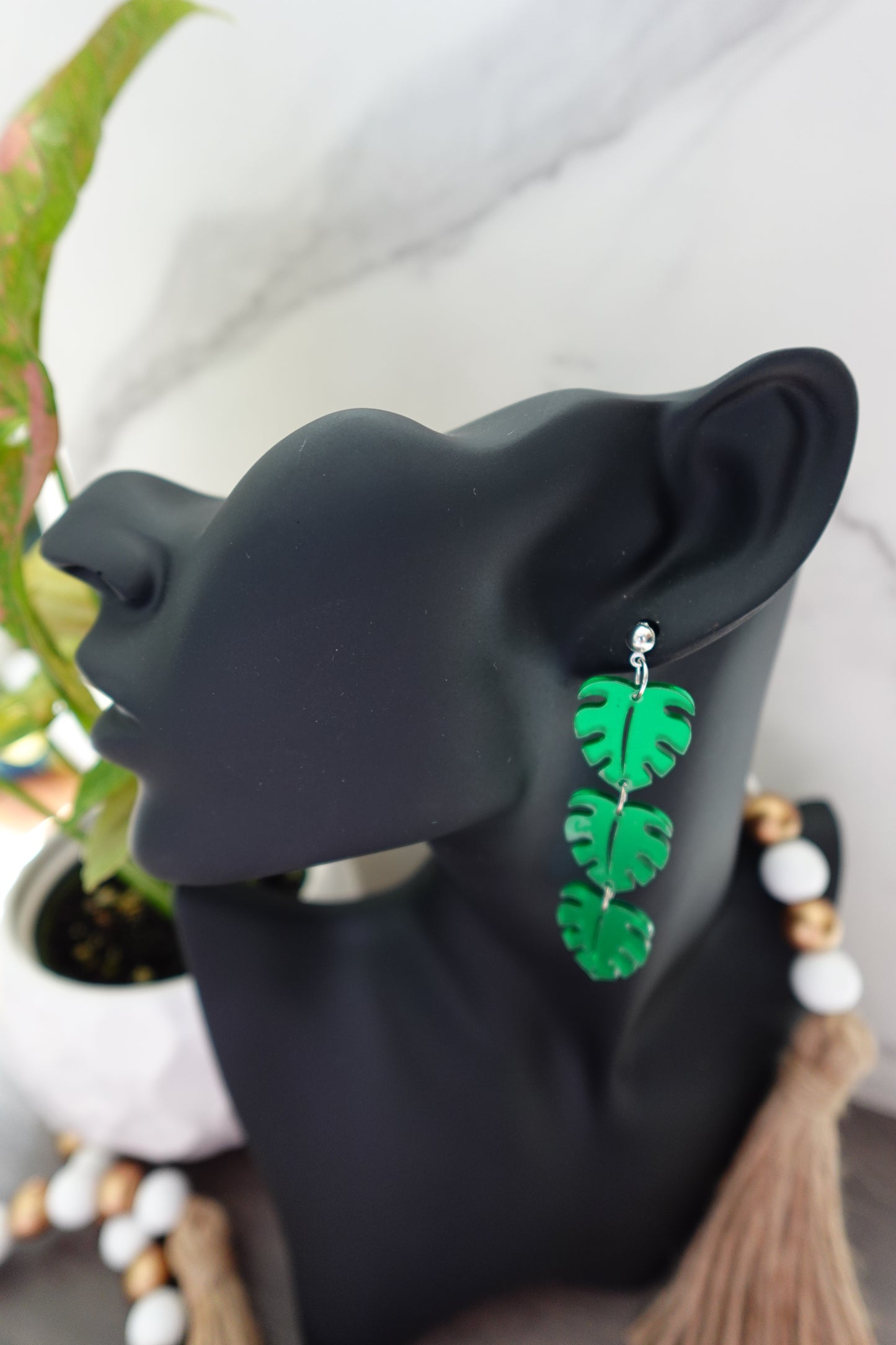 Elegant Leafy Dangle Earrings